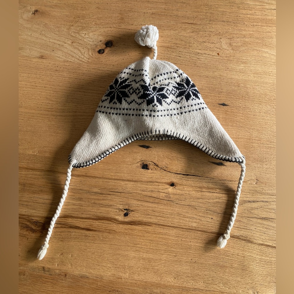Nordic Snowflake‎ Toboggan Beanie Fleece Lined Child OS Preloved